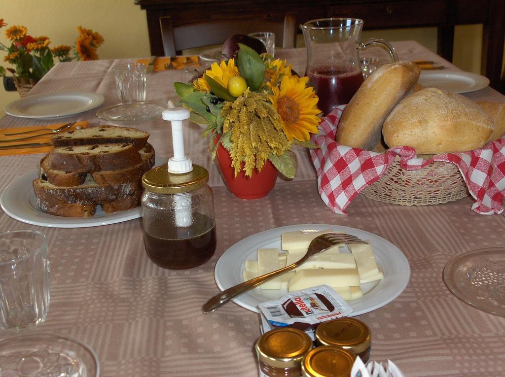 B&B La Gibiana Costigliole d'Asti Værelse billede