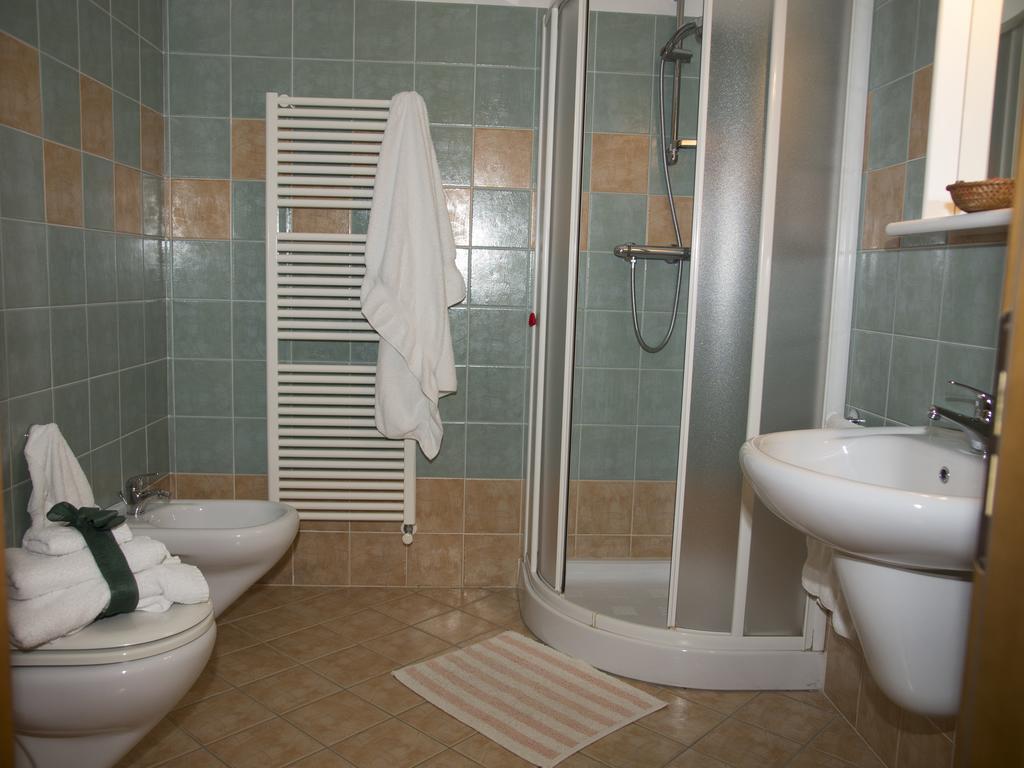 B&B La Gibiana Costigliole d'Asti Værelse billede