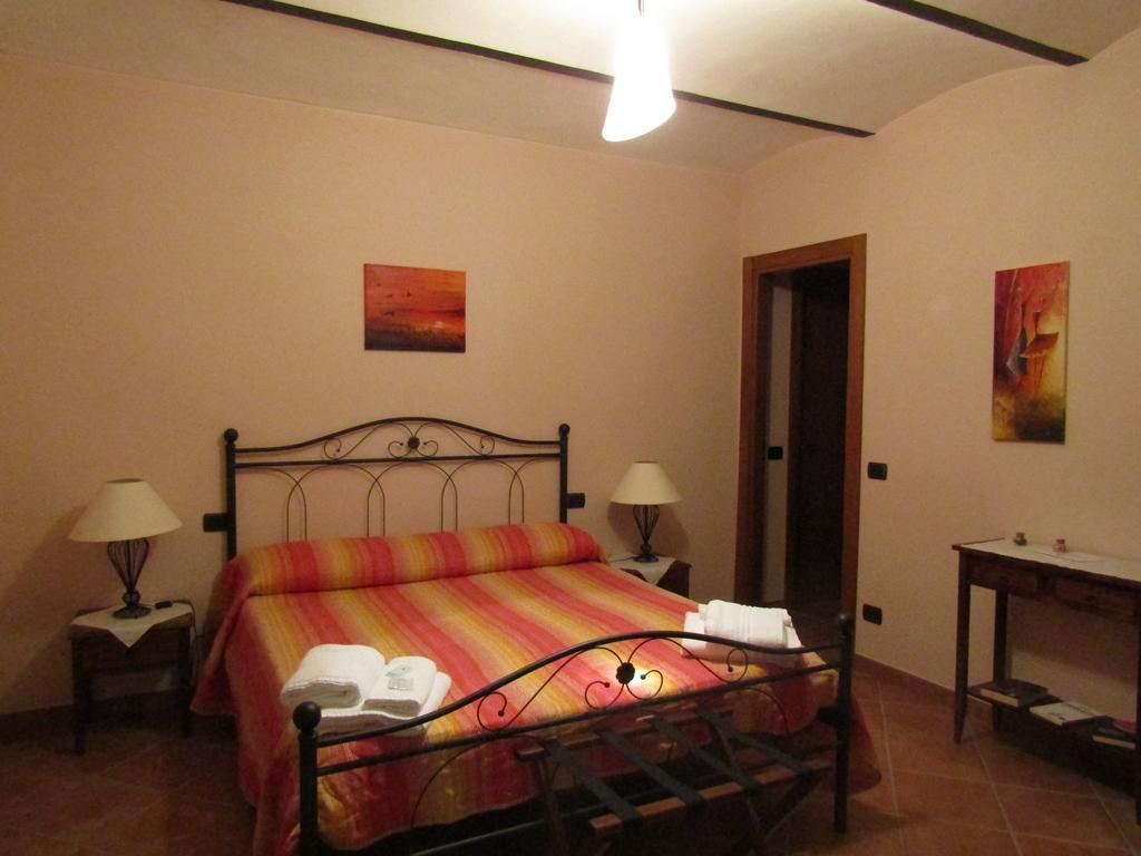 B&B La Gibiana Costigliole d'Asti Eksteriør billede